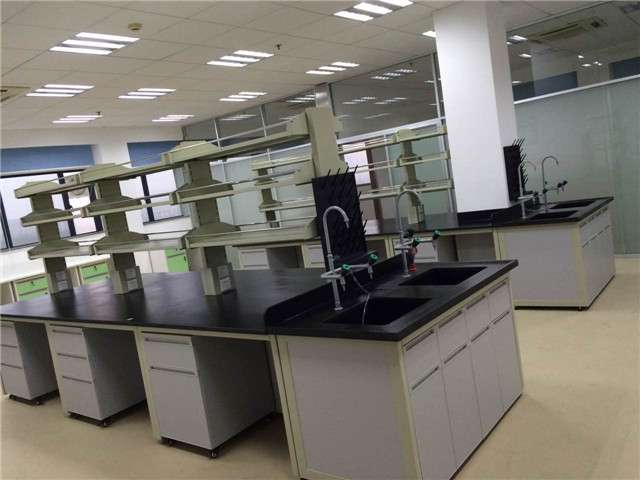 鋼木中央實(shí)驗(yàn)臺(tái)